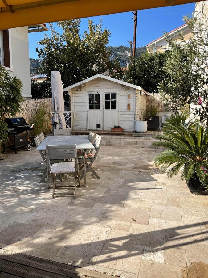Rdc De Maison Avec Terrasse Barbecue Toulon Luaran gambar